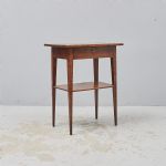 1420 4307 LAMP TABLE